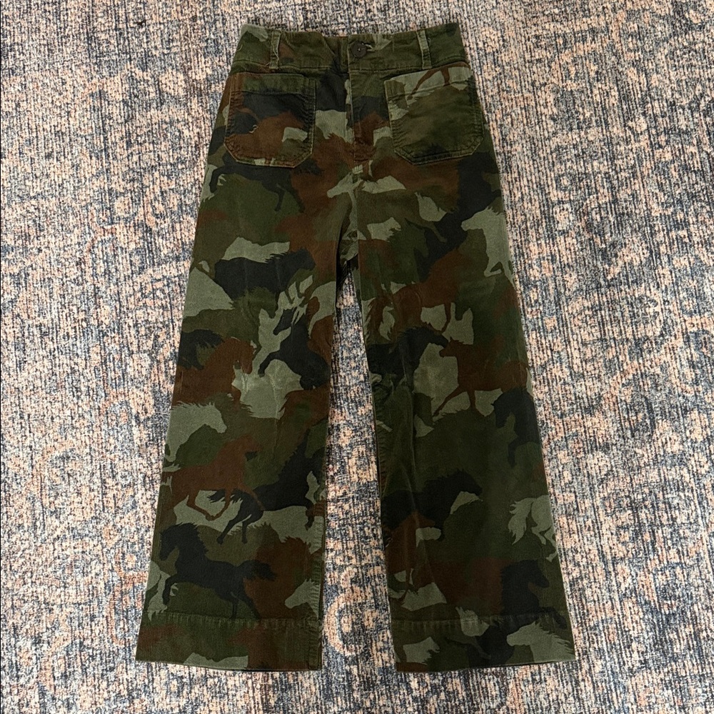 RARE find! Colette Croped Camouflage Horse Corduroy Pants 2